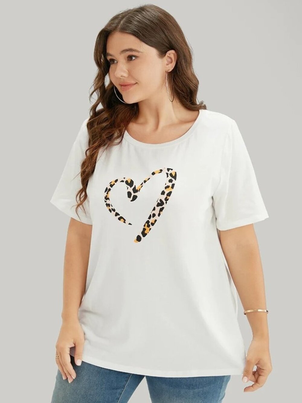 Bloomchic Leopard Heart Print Crew Neck T-Shirt White 14-16 - Picture 4 of 10